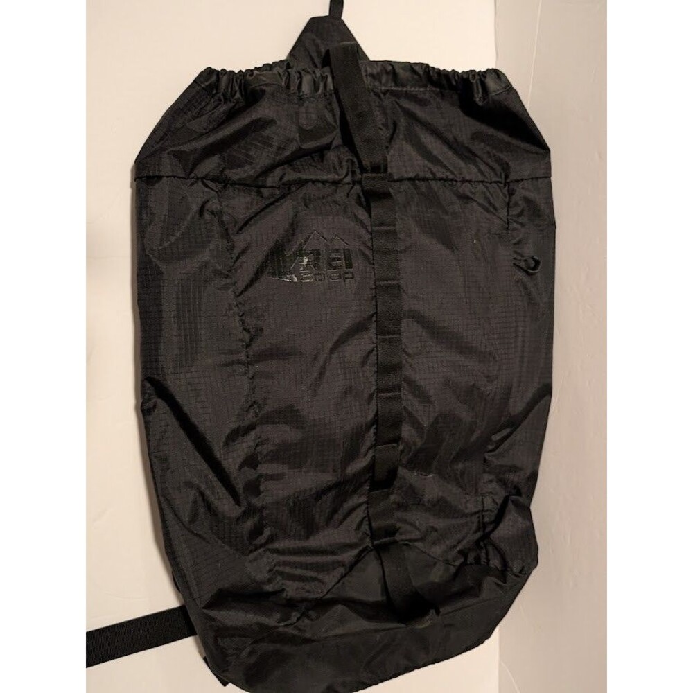 REI Co-op Flash 18 Packable Daypack Backpack Black Ripstop Hiking Camping